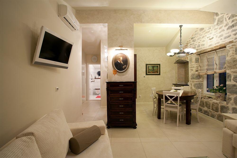 Cro Jet Set Apartments Спліт Екстер'єр фото