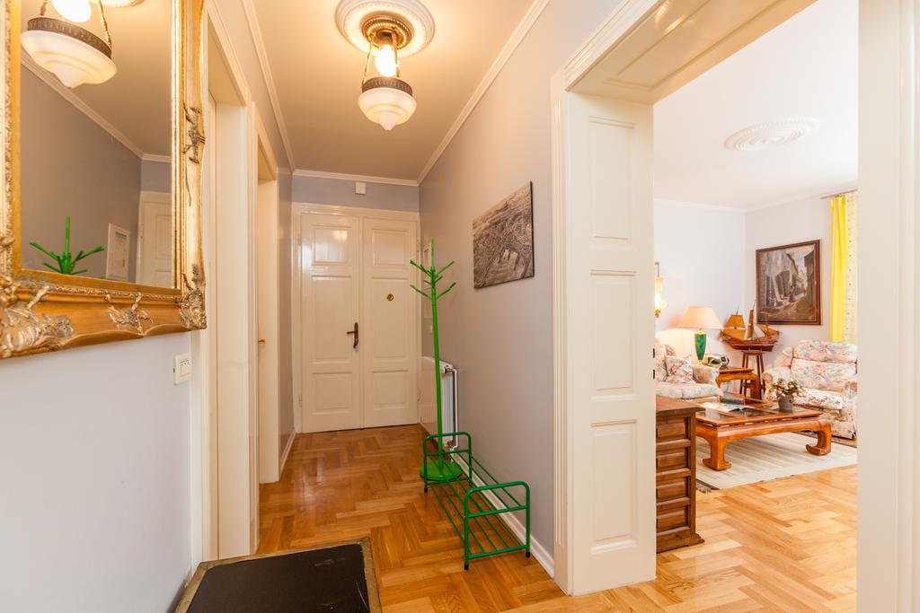 Cro Jet Set Apartments Спліт Екстер'єр фото