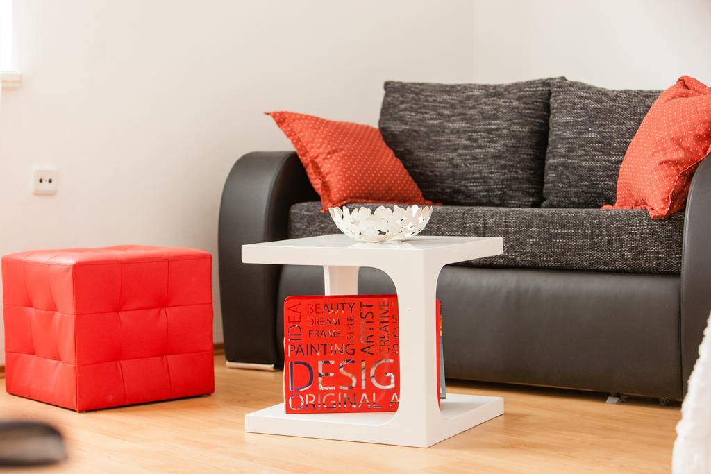 Cro Jet Set Apartments Спліт Екстер'єр фото