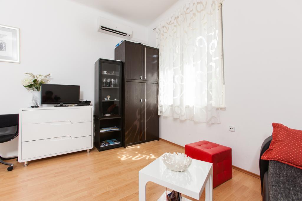 Cro Jet Set Apartments Спліт Екстер'єр фото