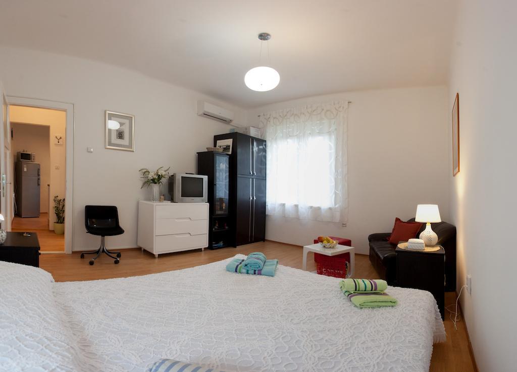 Cro Jet Set Apartments Спліт Номер фото