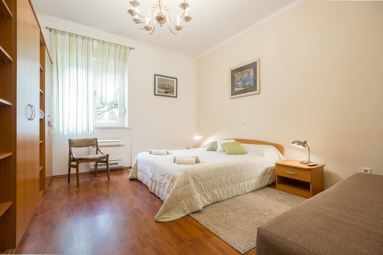 Cro Jet Set Apartments Спліт Екстер'єр фото