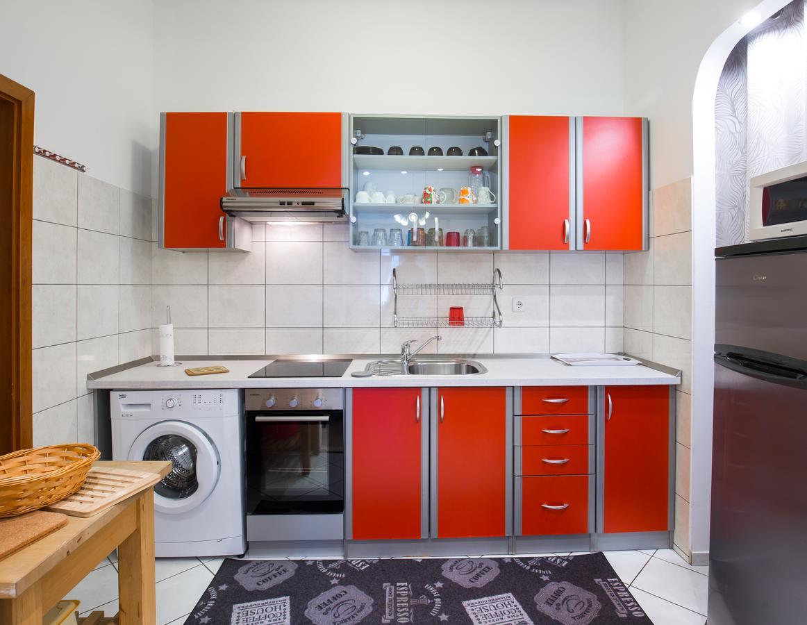 Cro Jet Set Apartments Спліт Екстер'єр фото