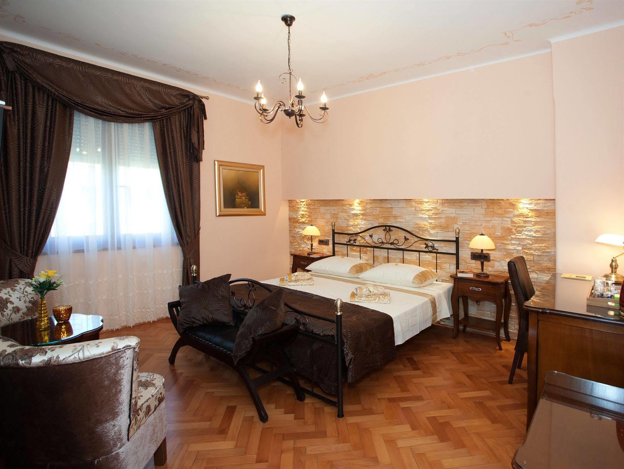 Cro Jet Set Apartments Спліт Екстер'єр фото